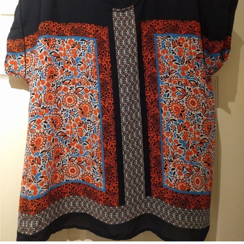 Kenar Short Sleeve Blouse in blues and red in L